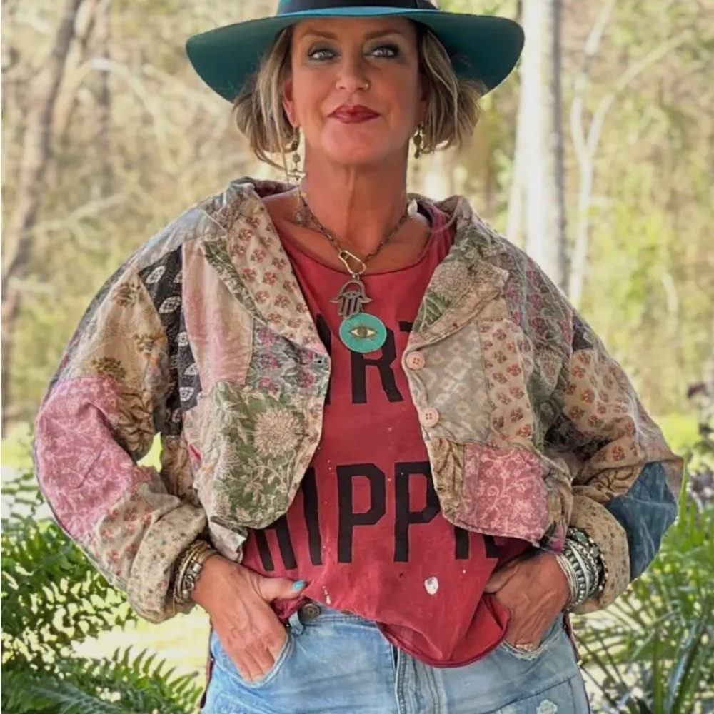 Jaded Gypsy cropped blazer - Picture 2 of 8